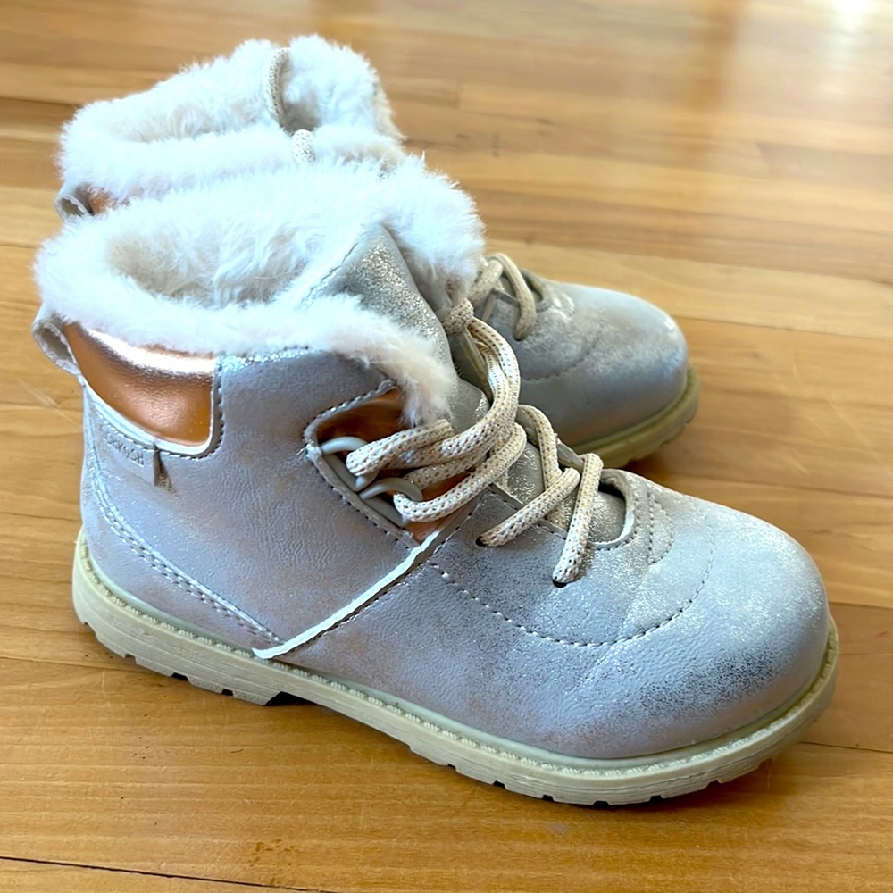 GUC OshKosh Kids Boots Girls size 11